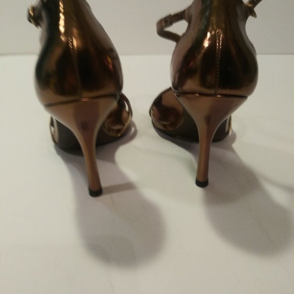 BCBGMAXAZRIA Ilarian Bronze Leather Sandals Size 9.5 - Picture 6 of 9